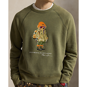 LONG-SLEEVE SEASONAL FLEECE RED ROCKS BEAR CREWNECK SWEATSHIRT